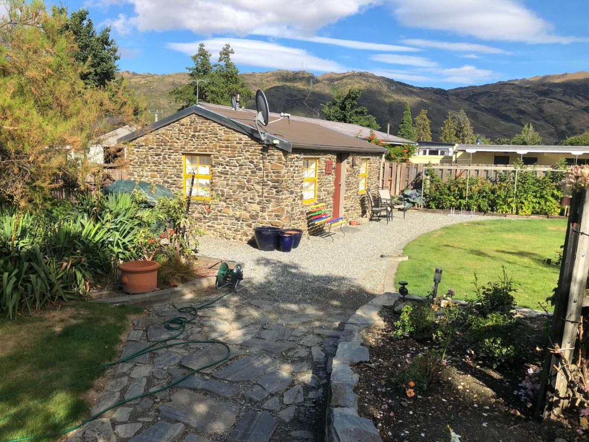 Fache Cottage Clyde Exteriér fotografie